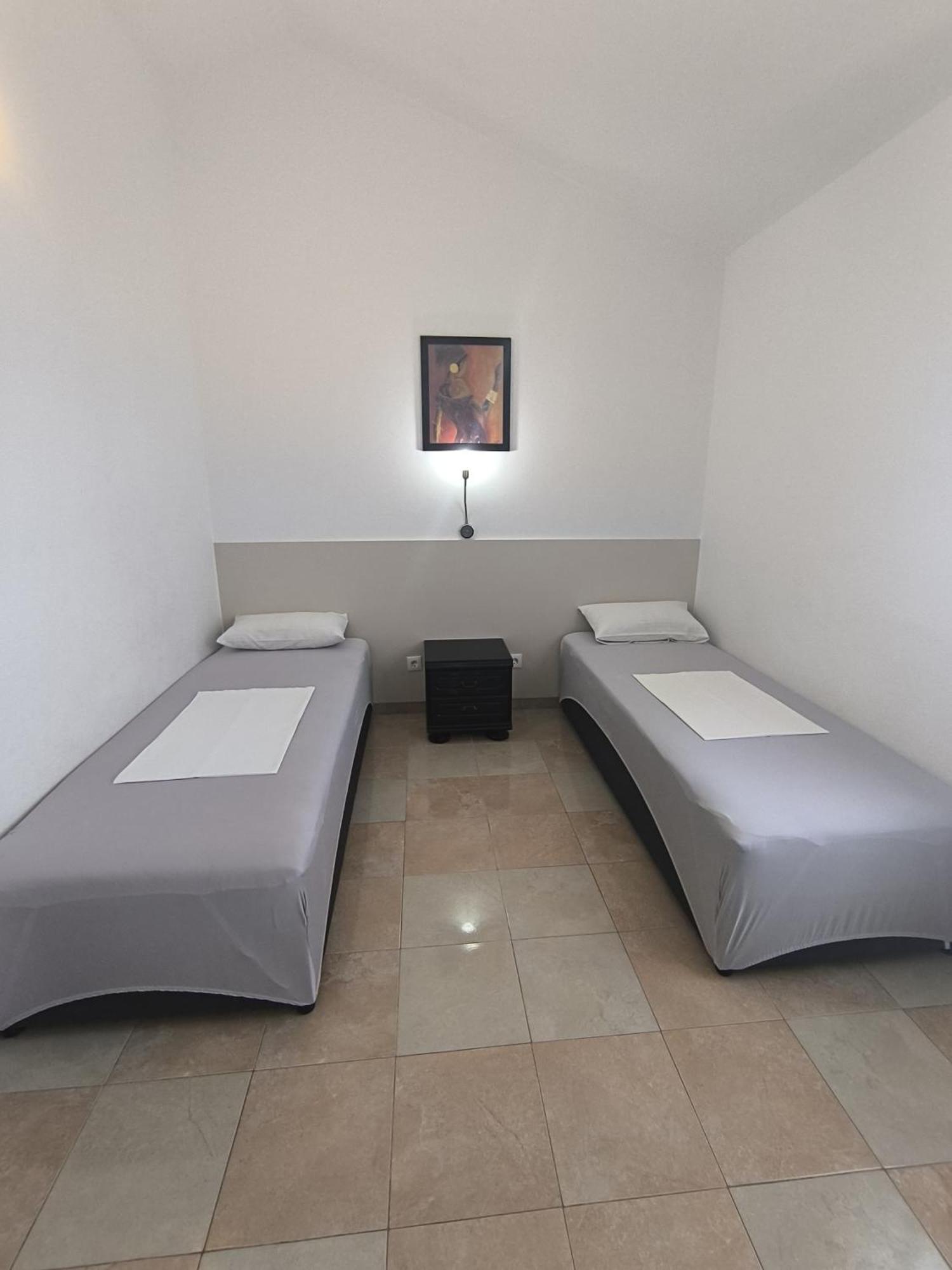 Apartments Otok 2 Trogir Dış mekan fotoğraf