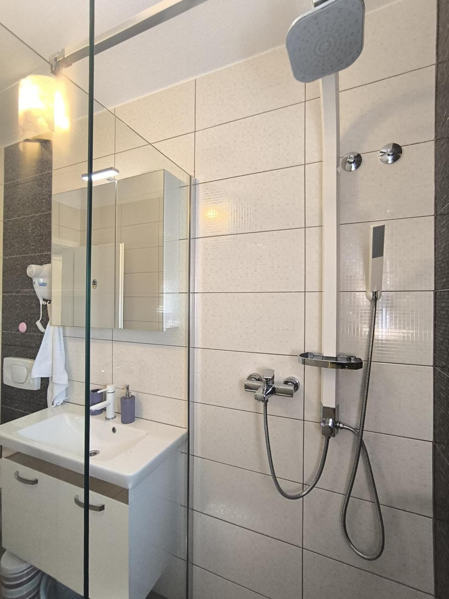 Apartments Otok 2 Trogir Dış mekan fotoğraf