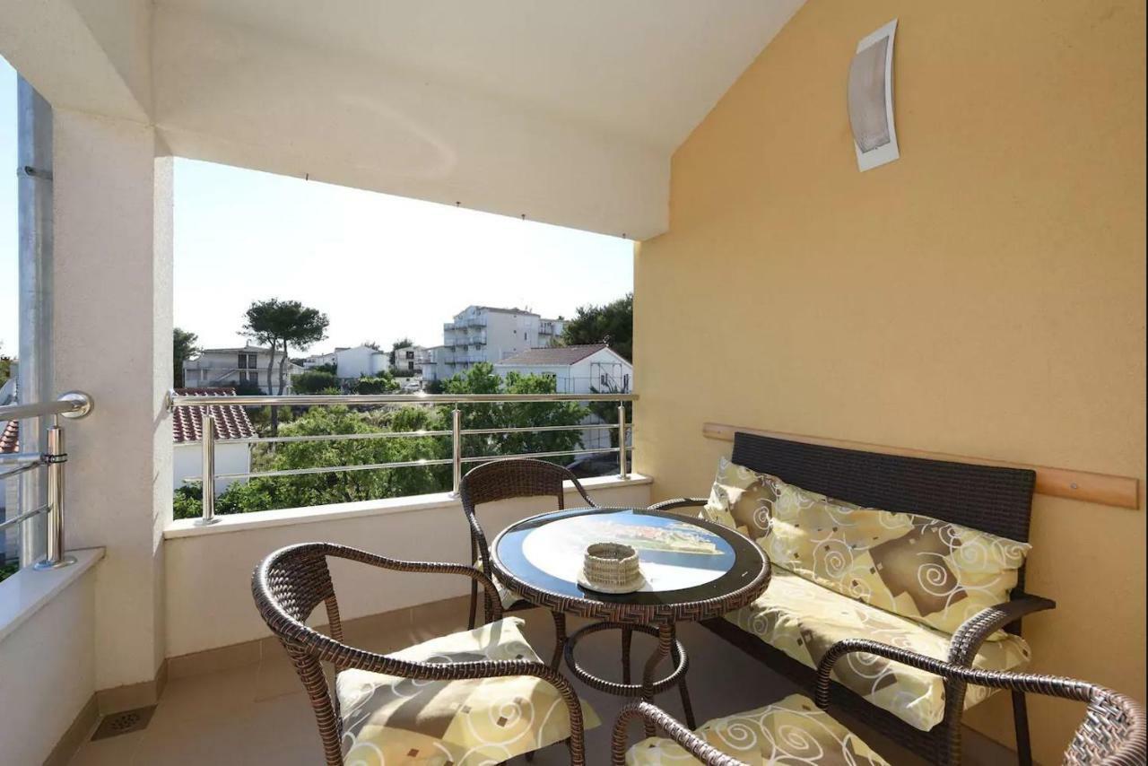 Apartments Otok 2 Trogir Dış mekan fotoğraf